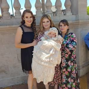 Meet your Posher, Beatriz